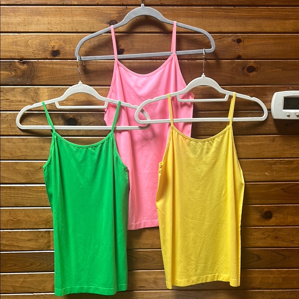 Zenana Set of 3 Camis L/XL